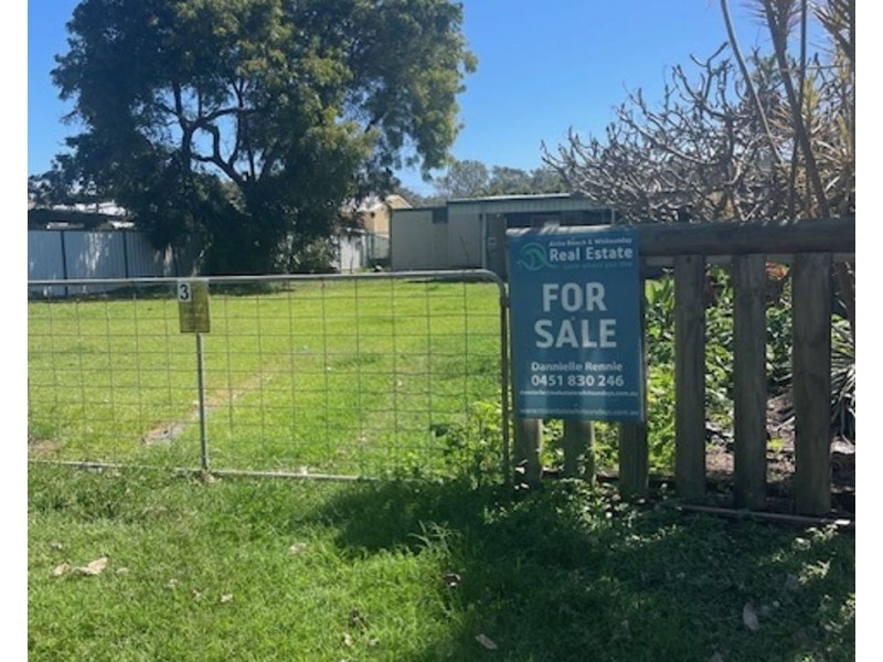 3 Nielsen Parade, Midge Point QLD 4799