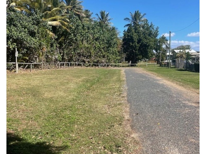 3 Nielsen Parade, Midge Point QLD 4799