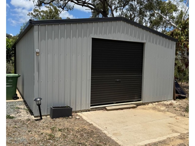 36 CARLISLE CRESCENT, Bloomsbury QLD 4799