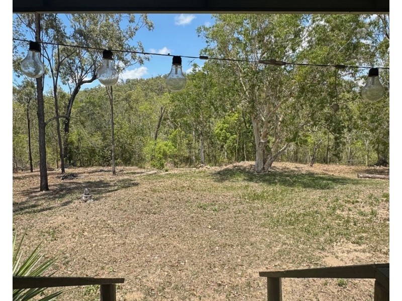 36 CARLISLE CRESCENT, Bloomsbury QLD 4799