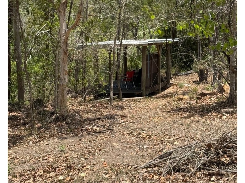 36 CARLISLE CRESCENT, Bloomsbury QLD 4799