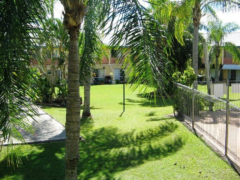 UNIT 3 ISLAND CLOSE CANNONVALE, Whitsundays QLD 4802