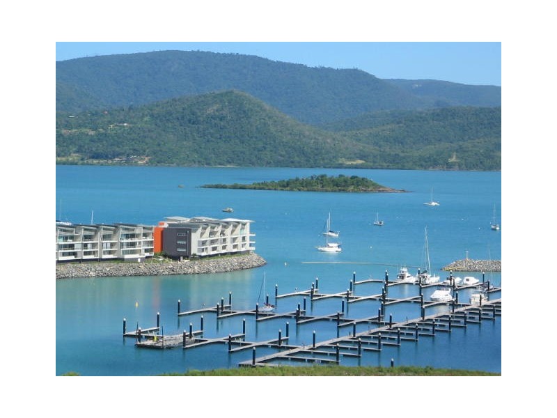 UNIT 10    VICTORIA TOWERS LEWIS ST, Airlie Beach QLD 4802