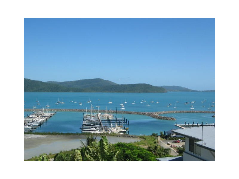 UNIT 10    VICTORIA TOWERS LEWIS ST, Airlie Beach QLD 4802