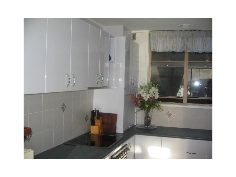 UNIT 10    VICTORIA TOWERS LEWIS ST, Airlie Beach QLD 4802