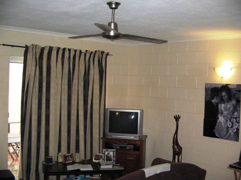 11 ISLAND DRIVE, Cannonvale QLD 4802