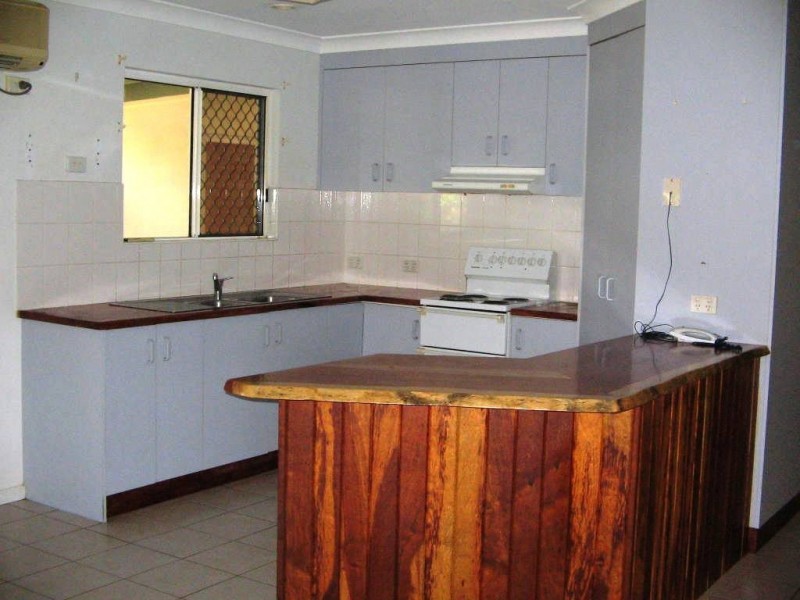 13  BUNDESEN AVE, Midge Point QLD 4799