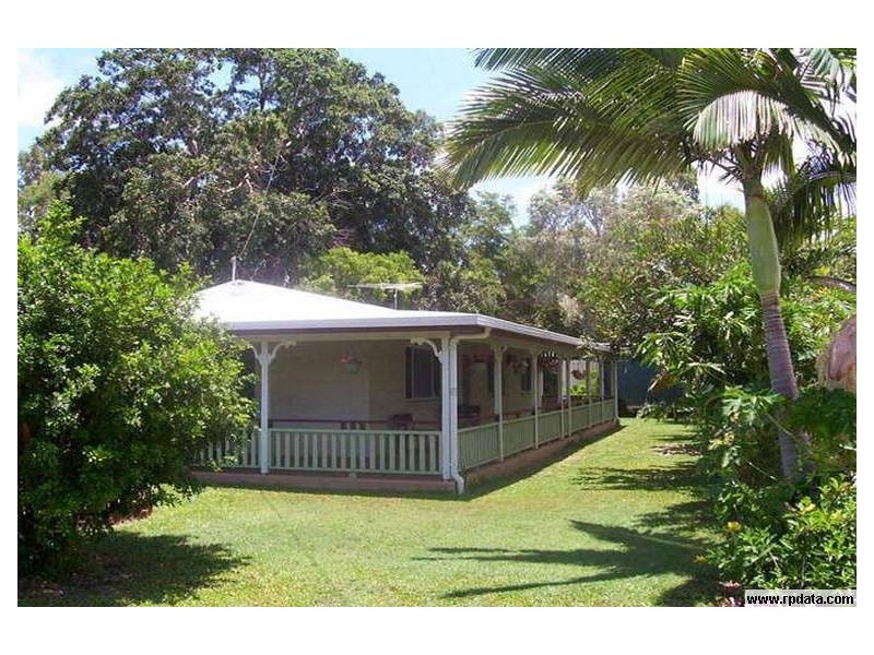13 BUNDESEN AVE MIDGE POINT 4799, Whitsundays QLD 4802
