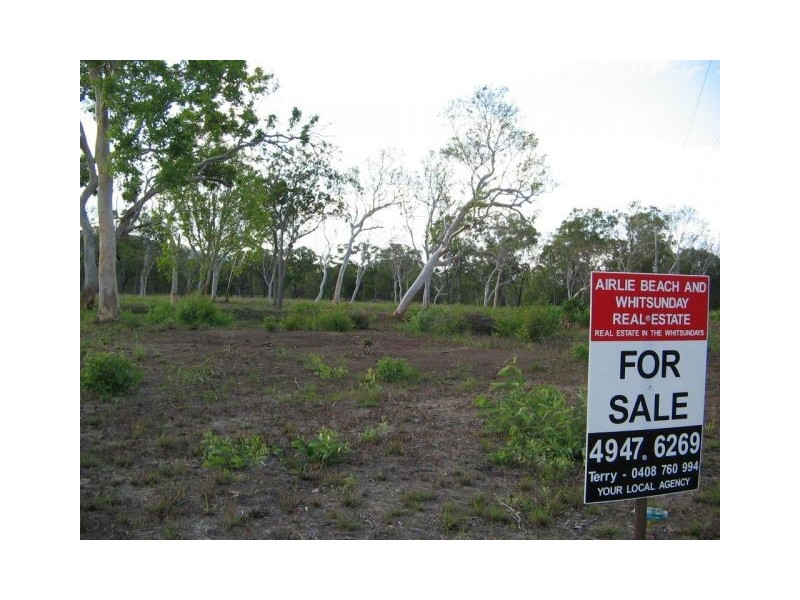 23 CONDER PDE, Midge Point QLD 4799