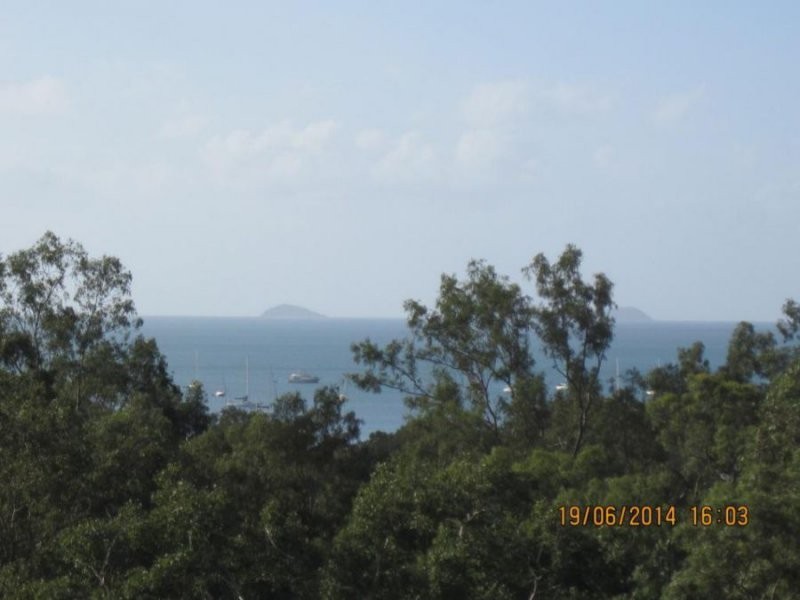 UNIT 19 /12 ESHELBY DRIVE, Cannonvale QLD 4802