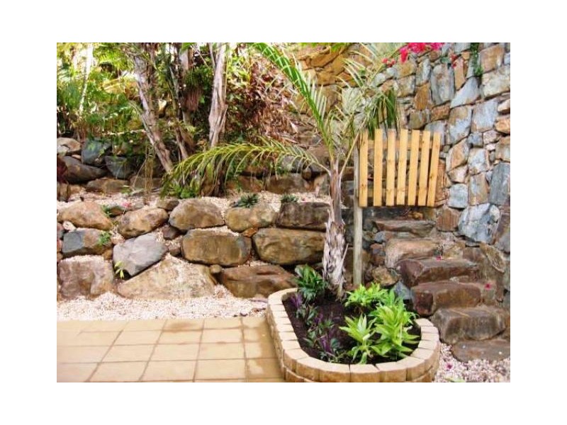 UNIT 19 /12 ESHELBY DRIVE, Cannonvale QLD 4802