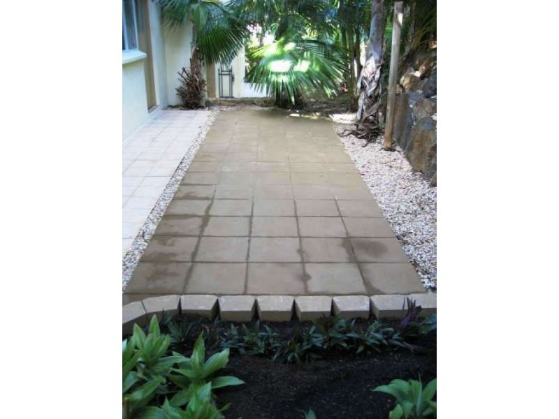 UNIT 19 /12 ESHELBY DRIVE, Cannonvale QLD 4802