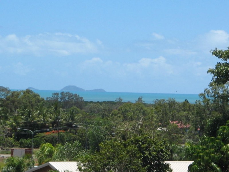 17 SOUTH MOLLE BVD CANNONVALE, Whitsundays QLD 4802