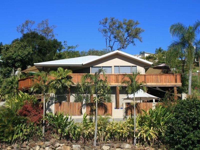 17 SOUTH MOLLE BVD CANNONVALE, Whitsundays QLD 4802