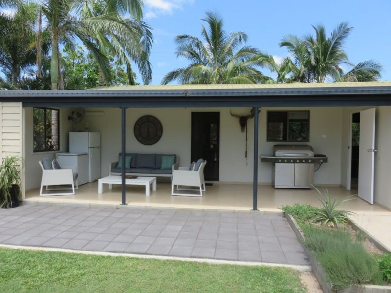 29 Bundesen Ave, Midge Point QLD 4799
