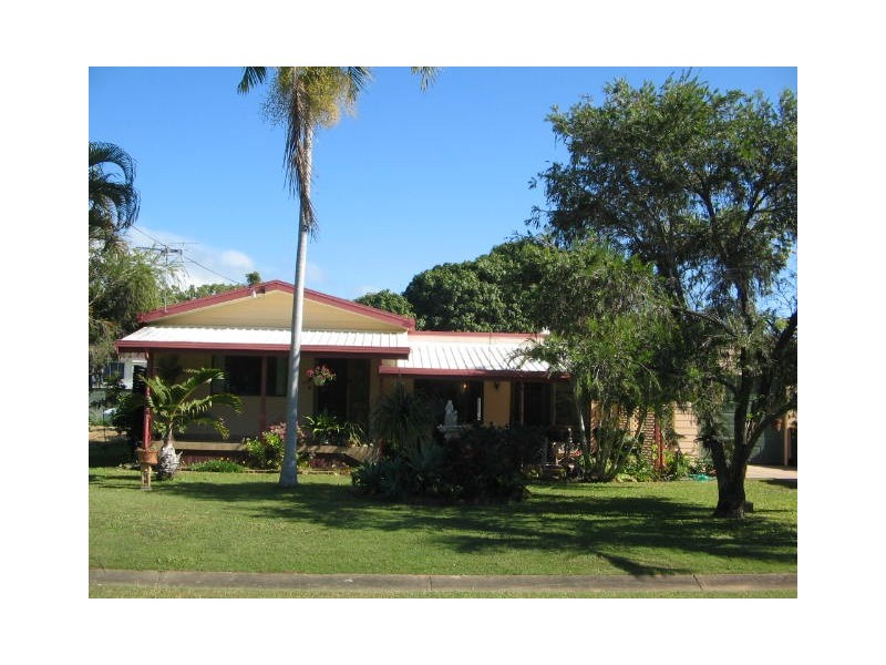 4 BURTON ST MIDGE POINT  4799, Whitsundays QLD 4802