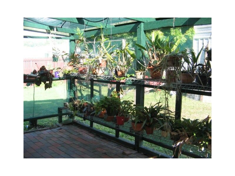 4 BURTON ST MIDGE POINT  4799, Whitsundays QLD 4802