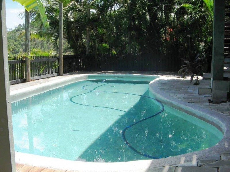 13  WOODWARK CRESCENT CANNONVALE, Whitsundays QLD 4802