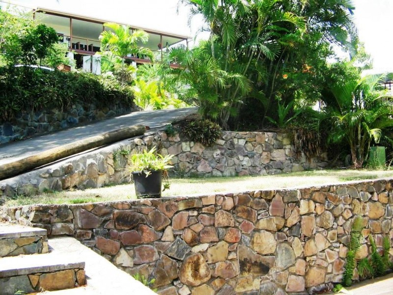 13  WOODWARK CRESCENT CANNONVALE, Whitsundays QLD 4802