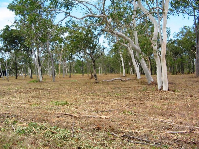LOT 4  OFLYNN CRES MIDGE POINT QLD 4799, Whitsundays QLD 4802