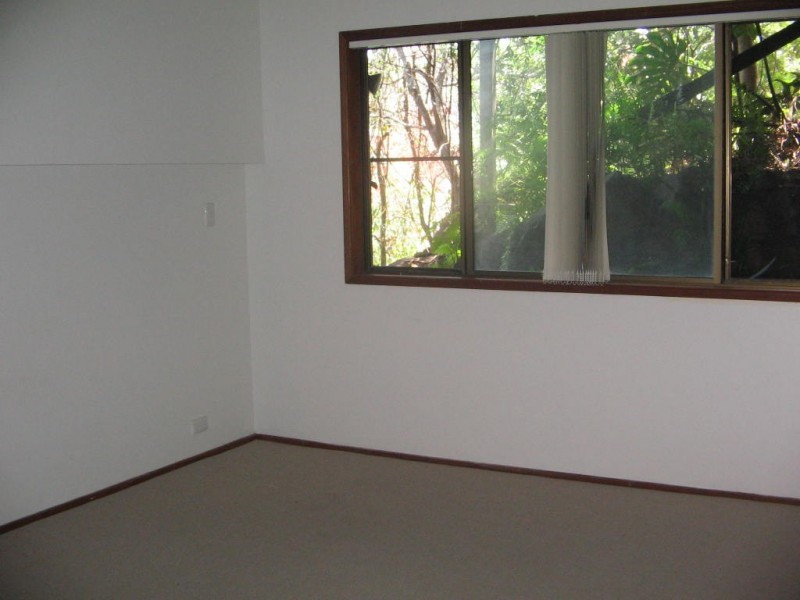 13 WOODWARK CRESCENT CANNONVALE, Whitsundays QLD 4802