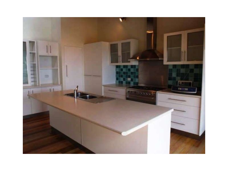 13 WOODWARK CRESCENT, Cannonvale QLD 4802