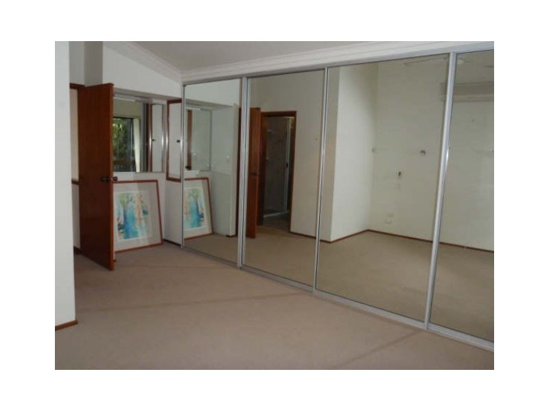 13 WOODWARK CRESCENT, Cannonvale QLD 4802