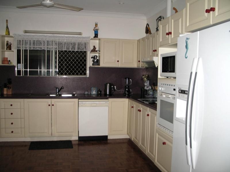 Cannonvale QLD 4802