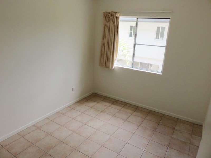 UNIT 15 REEFSIDE VILLAS 12 ESHELBY DRIVE, Cannonvale QLD 4802
