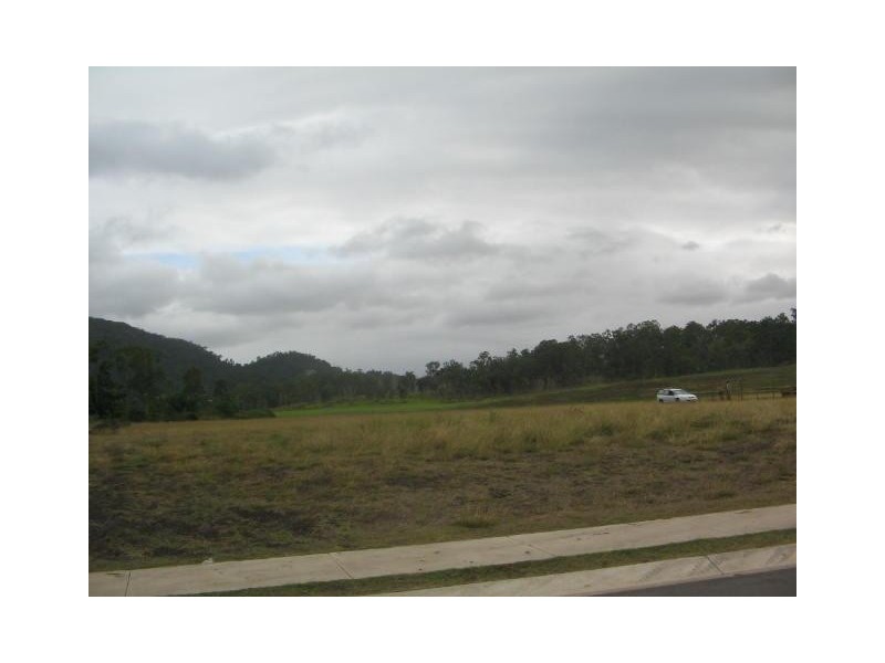 LOT 33 13 HENDERSON ST WOODWARK , Cannonvale QLD 4802