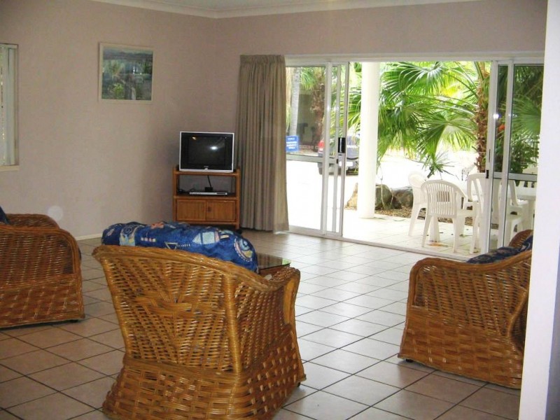 UNIT 23 SAILZ VILLAS CANNONVALE, Whitsundays QLD 4802