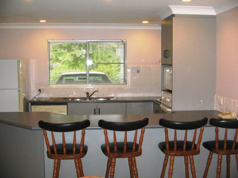 UNIT 23 SAILZ VILLAS CANNONVALE, Whitsundays QLD 4802
