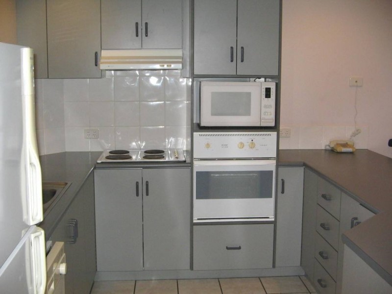 UNIT 23 SAILZ VILLAS CANNONVALE, Whitsundays QLD 4802