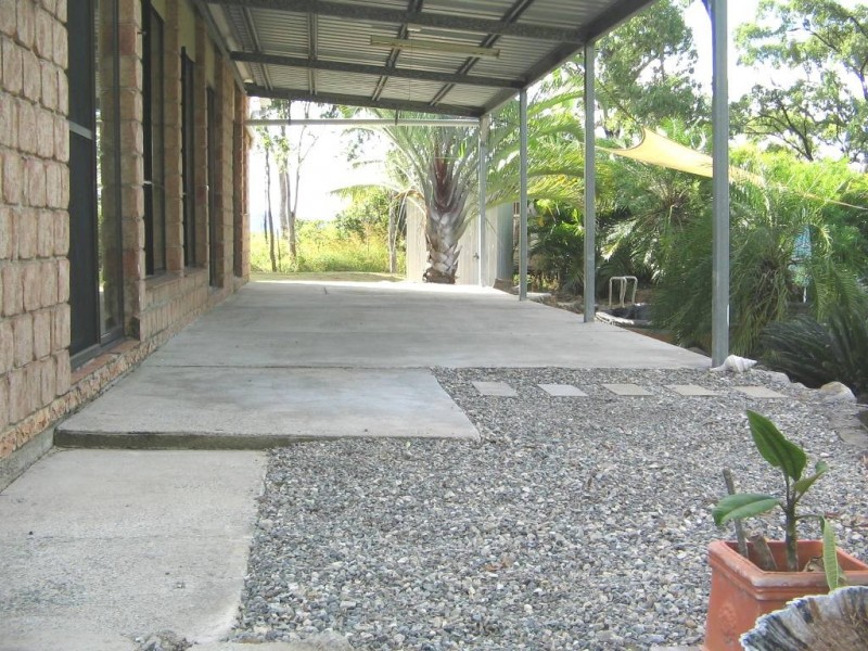 134 LINDEMAN DR BLOOMSBURY, Midge Point QLD 4799