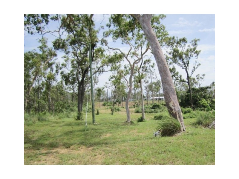 2 McKELLAR ST, Midge Point QLD 4799