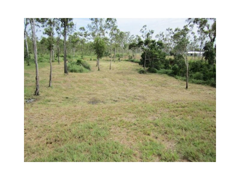 2 McKELLAR ST, Midge Point QLD 4799