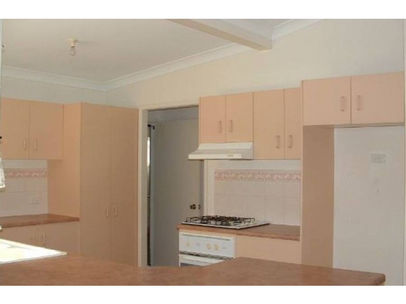 43 BUNDESEN AVE, Midge Point QLD 4799