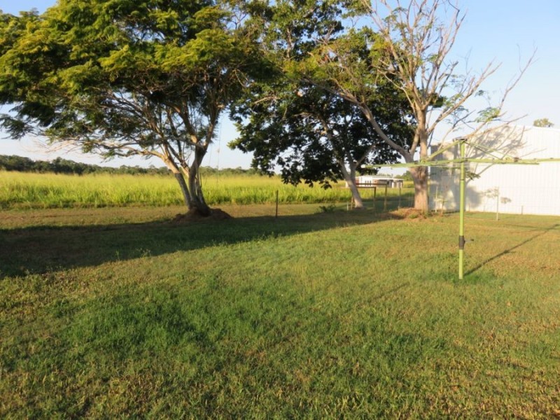 43 BUNDESEN AVE, Midge Point QLD 4799