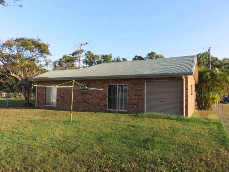 43 BUNDESEN AVE, Midge Point QLD 4799