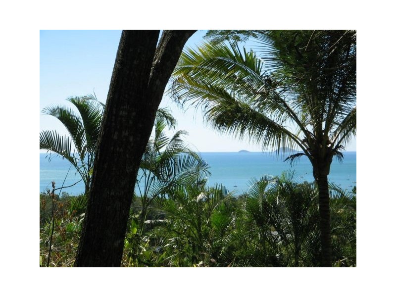 LOT 20 CAYMAN ESTATE BORDER DRIVE, Cannonvale QLD 4802