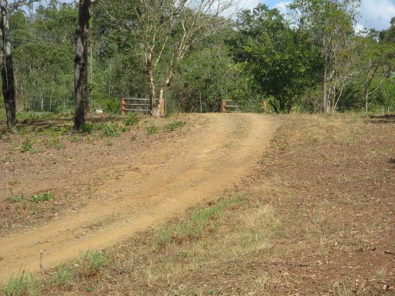 119  LELONA DR, Bloomsbury QLD 4799