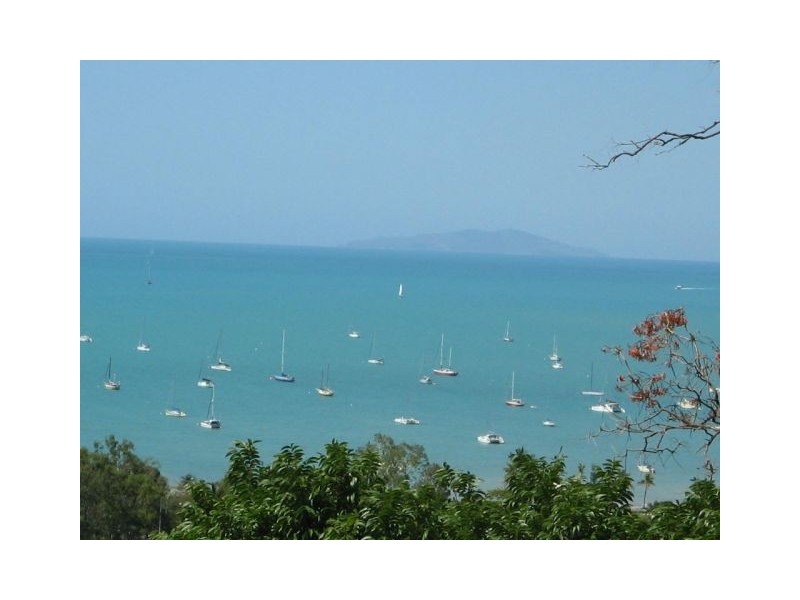 6 NARA AVE AIRLIE BEACH, Whitsundays QLD 4802