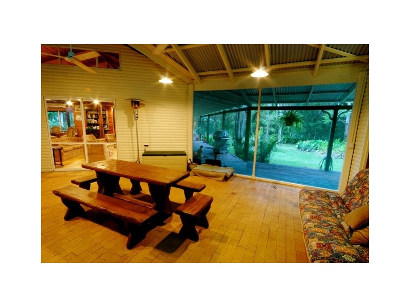 61 TIMBERLAND ROAD, Jubilee Pocket QLD 4802