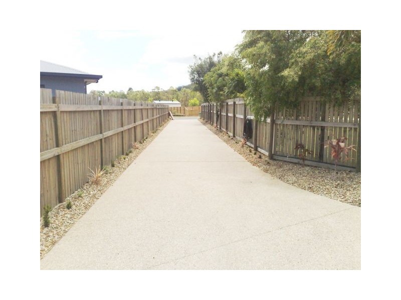 5 MELALEUCA CLOSE, Mount Julian QLD 4800