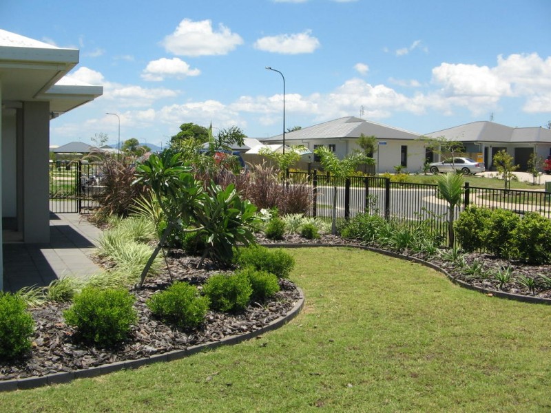 1 HONEY MYRTLE STREET, Proserpine QLD 4800