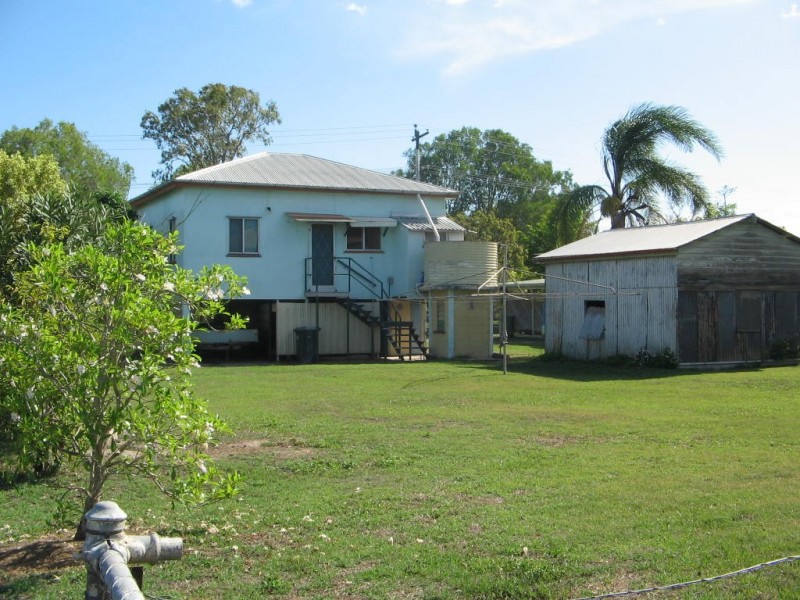 56  ANZAC ROAD, Proserpine QLD 4800
