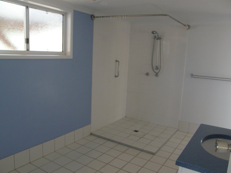 8 EDWARD ST PROSERPINE, Whitsundays QLD 4802