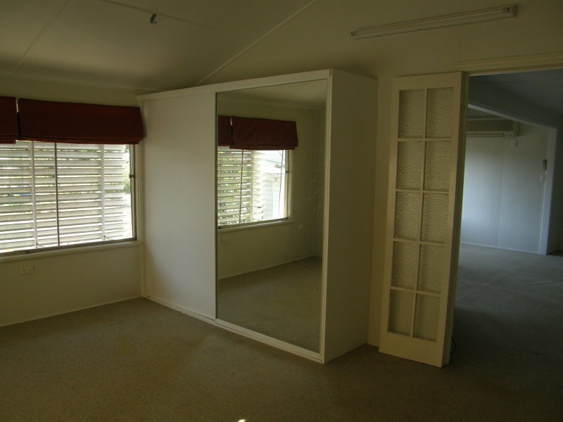 8 EDWARD ST PROSERPINE, Whitsundays QLD 4802