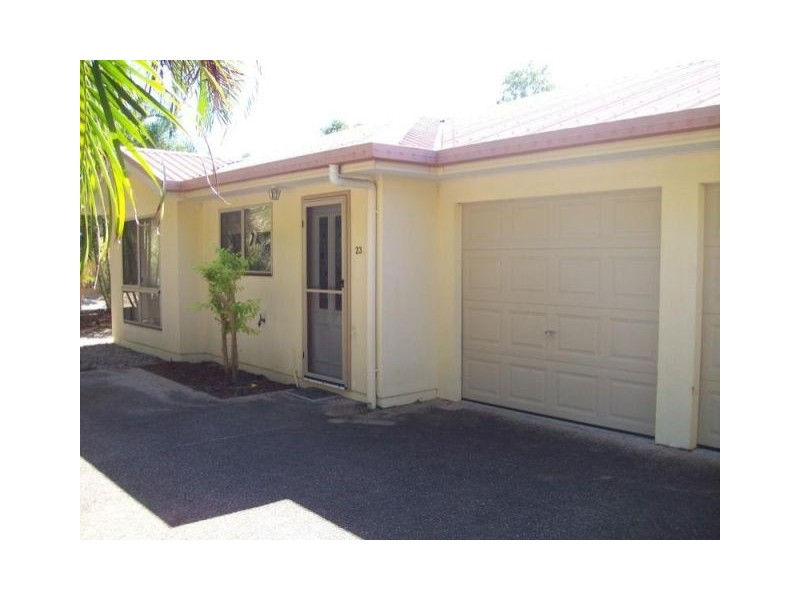 UNIT 2 23 MARINE PARADE, Midge Point QLD 4799