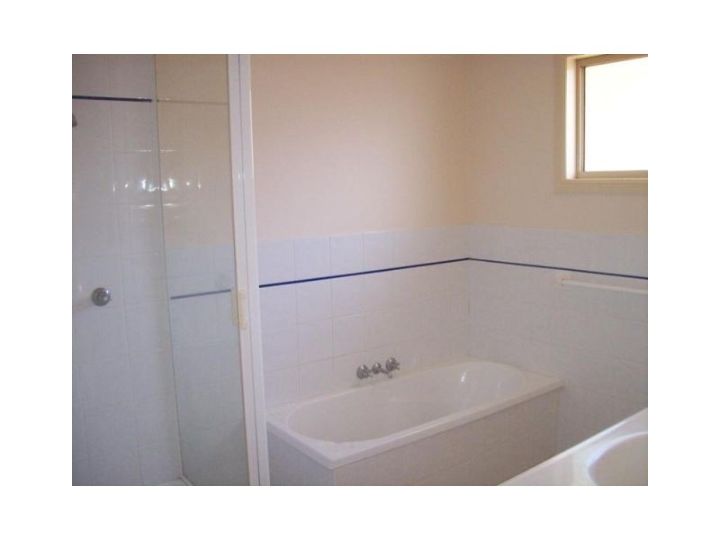 UNIT 2 23 MARINE PARADE, Midge Point QLD 4799